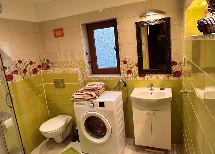 Jasminowy Ogrod * 브렌나